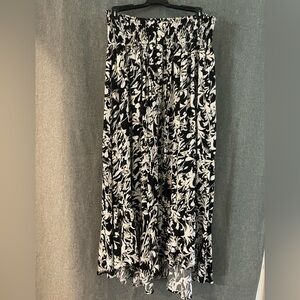 Rachel Zoe Black and White Floral Maxi Skirt